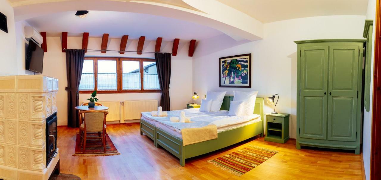 Zumzet Bed & Breakfast Selimbar Exterior photo